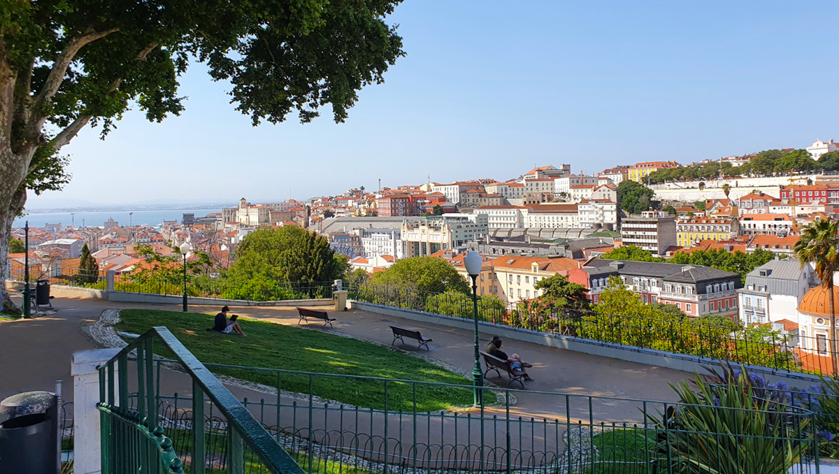 Elopement in Portugal; Romantic elopement in Portugal;