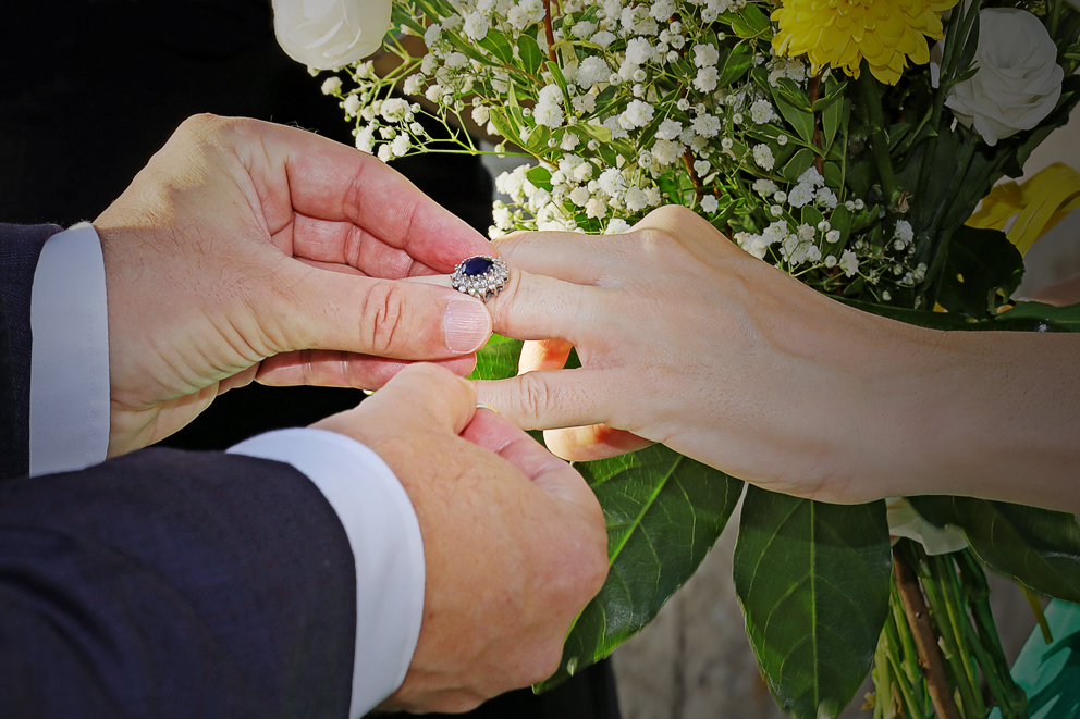 Elopement in Portugal; Romantic elopement in Portugal;